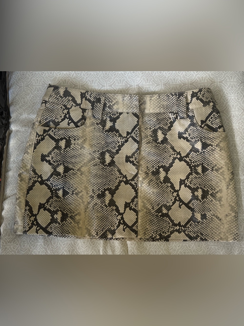 Snakeskin-Print Mini Skirt in Beige and Black